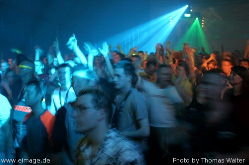 Mayday Team x-treme in der Westfalenhalle Dortmund in am 30.04.2004 - img_0416.jpg - eimage.de - Event Fotos 