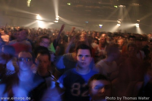 Mayday Team x-treme in der Westfalenhalle Dortmund in am 30.04.2004 - img_0815.jpg - eimage.de - Event Fotos 