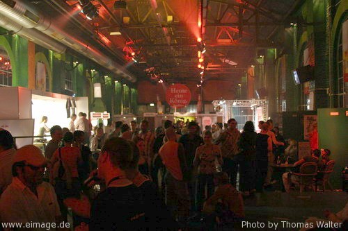 DJ Meeting in der Turbinenhalle Oberhausen am 05.05.2004 - img_a367.jpg - eimage.de - Event Fotos 