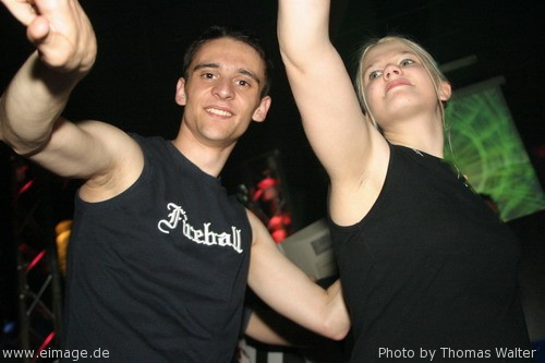 Energy Rave mit ATB und Woody Van Eyden am 15.05.2004 - img_0676.jpg - eimage.de - Event Fotos 
