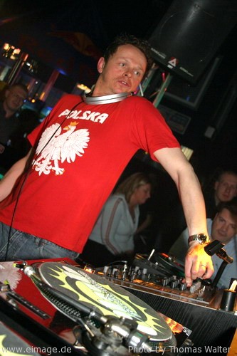 Energy Rave mit ATB und Woody Van Eyden am 15.05.2004 - img_0927.jpg - eimage.de - Event Fotos 