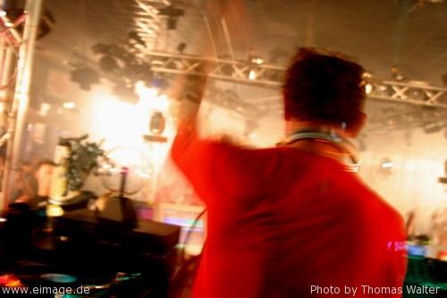 Energy Rave mit ATB und Woody Van Eyden am 15.05.2004 - img_0938.jpg - eimage.de - Event Fotos 