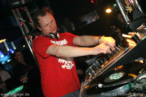 Energy Rave mit ATB und Woody Van Eyden am 15.05.2004 - img_0963.jpg - eimage.de - Event Fotos 