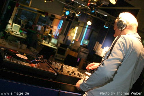 Tillmann Uhrmacher beim MDR Sputnik am 22.05.2004 - img_1825.jpg - eimage.de - Event Fotos 