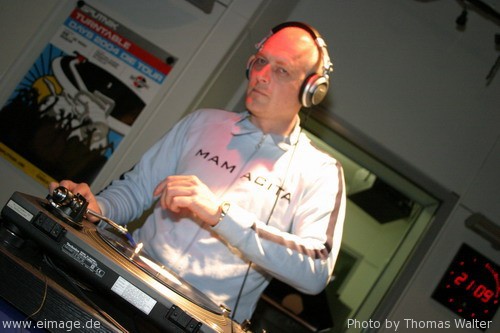 Tillmann Uhrmacher beim MDR Sputnik am 22.05.2004 - img_1828.jpg - eimage.de - Event Fotos 