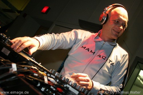 Tillmann Uhrmacher beim MDR Sputnik am 22.05.2004 - img_1832.jpg - eimage.de - Event Fotos 