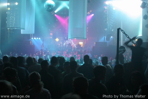 13 Jahre Live-Music-Circus in Kthen am 22.05.2004 - img_2326.jpg - eimage.de - Event Fotos 