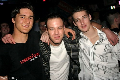 Lichtenfels aka Kid B. Birthdayparty am 29.05.2004 - img_3542.jpg - eimage.de - Event Fotos 