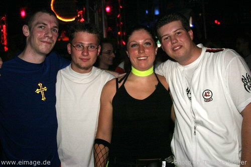 Euro Night am 11.06.2004 - img_5215.jpg - eimage.de - Event Fotos 