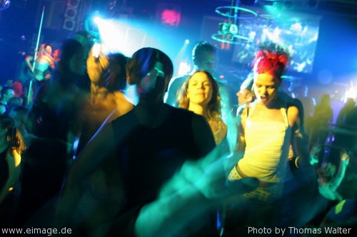 Energy Rave am 12.06.2004 - img_5780.jpg - eimage.de - Event Fotos 