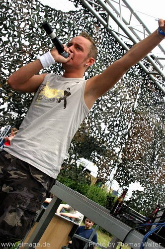 Ruhr in Love im Olga-Park Oberhausen am 26.06.2004 - img_7272.jpg - eimage.de - Event Fotos 