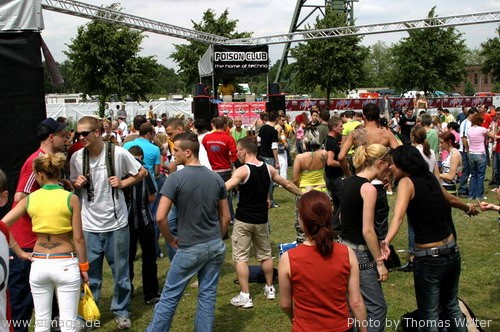 Ruhr in Love im Olga-Park Oberhausen am 26.06.2004 - img_7309.jpg - eimage.de - Event Fotos 