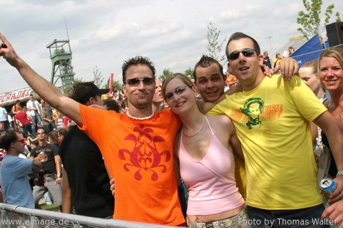 Ruhr in Love im Olga-Park Oberhausen am 26.06.2004 - img_7402.jpg - eimage.de - Event Fotos 