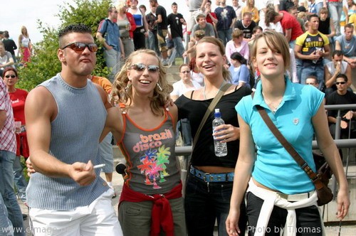 Ruhr in Love im Olga-Park Oberhausen am 26.06.2004 - img_7462.jpg - eimage.de - Event Fotos 