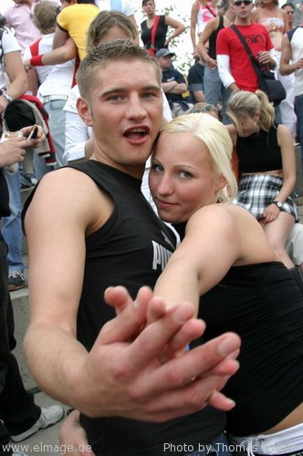 Ruhr in Love im Olga-Park Oberhausen am 26.06.2004 - img_7656.jpg - eimage.de - Event Fotos 