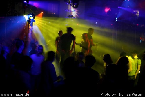 Energy Rave am 17.07.2004 - img_9365.jpg - eimage.de - Event Fotos 