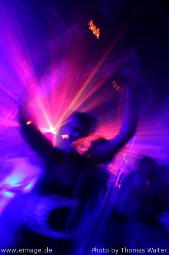 Energy Rave Sunshine Live Special am 15.05.2005 - img_5763.jpg - eimage.de - Event Fotos 