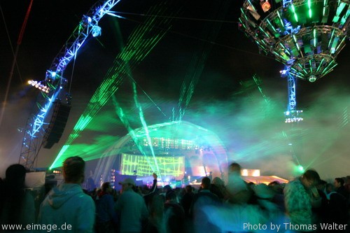 Nature One 2005 (Day One) Raketenbasis Pydna bei Kastellaun am 05.08.2005 - img_9579.jpg - eimage.de - Event Fotos 