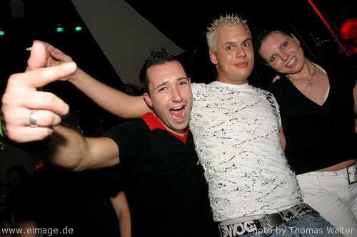 Die groe Welcome to the Club Jahresparty am 02.10.2005 - img_5465.jpg - eimage.de - Event Fotos 