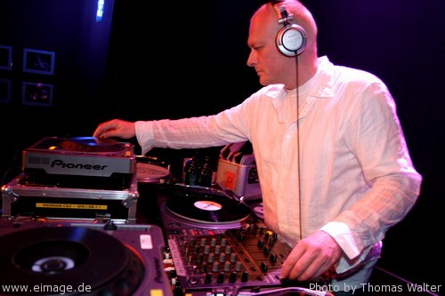 Electric City in Koblenz am 05.11.2005 - img_7736.jpg - eimage.de - Event Fotos 