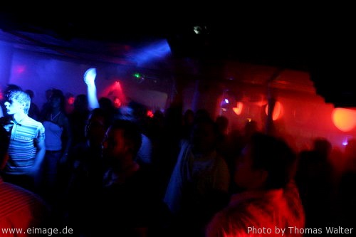 15 Jahre Maximal im U60311 in Frankfurt am 02.10.2005 - img_8421.jpg - eimage.de - Event Fotos 