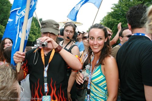 Loveparade 2006 Love is Back in Berlin Part 1 am 15.07.2006 - img_3552.jpg - eimage.de - Event Fotos 