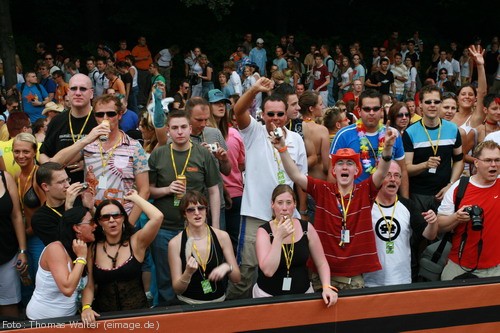 Loveparade 2006 Love is Back in Berlin Part 1 am 15.07.2006 - img_3729.jpg - eimage.de - Event Fotos 