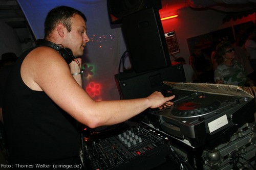 Technoclub im Effect Club in Lampertheim am 23.07.2006 - img_4994.jpg - eimage.de - Event Fotos 