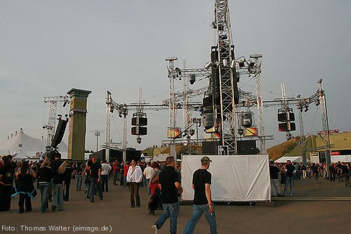 Nature One 2006 (Day Two) Raketenbasis Pydna bei Kastellaun am 05.08.2006 - img_6416.jpg - eimage.de - Event Fotos 