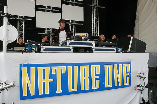 Nature One 2006 (Day Two) Raketenbasis Pydna bei Kastellaun am 05.08.2006 - img_7731.jpg - eimage.de - Event Fotos 
