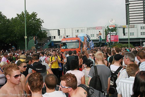 Loveparade 2007 in Essen am 25.08.2007 - img_3339.jpg - eimage.de - Event Fotos 