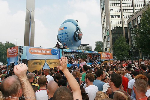 Loveparade 2007 in Essen am 25.08.2007 - img_3386.jpg - eimage.de - Event Fotos 