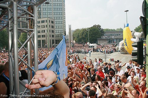 Loveparade 2007 in Essen am 25.08.2007 - img_3406.jpg - eimage.de - Event Fotos 