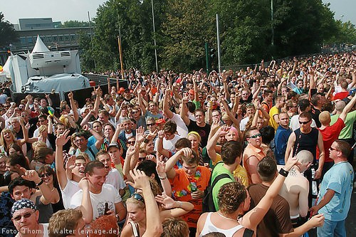 Loveparade 2007 in Essen am 25.08.2007 - img_3434.jpg - eimage.de - Event Fotos 