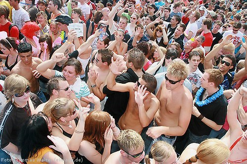 Loveparade 2007 in Essen am 25.08.2007 - img_3437.jpg - eimage.de - Event Fotos 