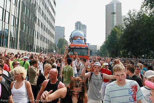 Loveparade 2007 in Essen am 25.08.2007 - img_3451.jpg - eimage.de - Event Fotos 