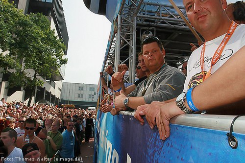 Loveparade 2007 in Essen am 25.08.2007 - img_3588.jpg - eimage.de - Event Fotos 