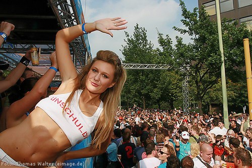Loveparade 2007 in Essen am 25.08.2007 - img_3635.jpg - eimage.de - Event Fotos 